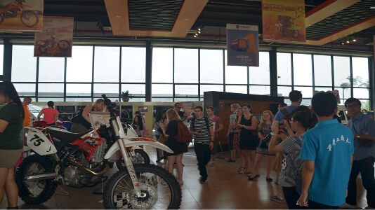 點(diǎn)擊瀏覽下一頁(yè)