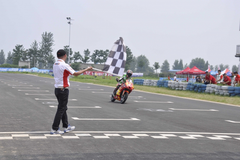 點擊瀏覽下一頁