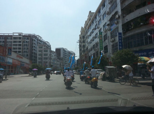 點(diǎn)擊瀏覽下一頁