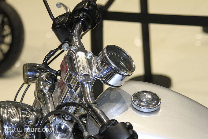 點(diǎn)擊瀏覽下一頁