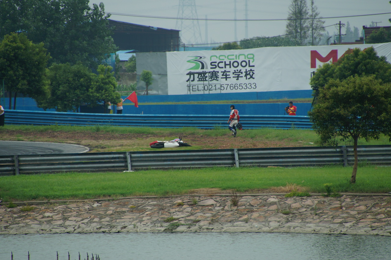 點(diǎn)擊瀏覽下一頁