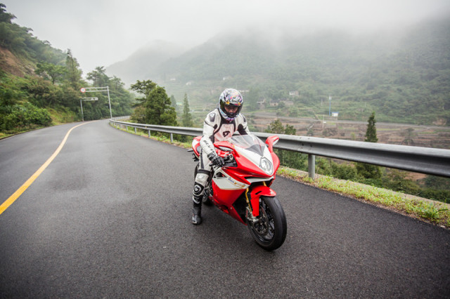 點(diǎn)擊瀏覽下一頁