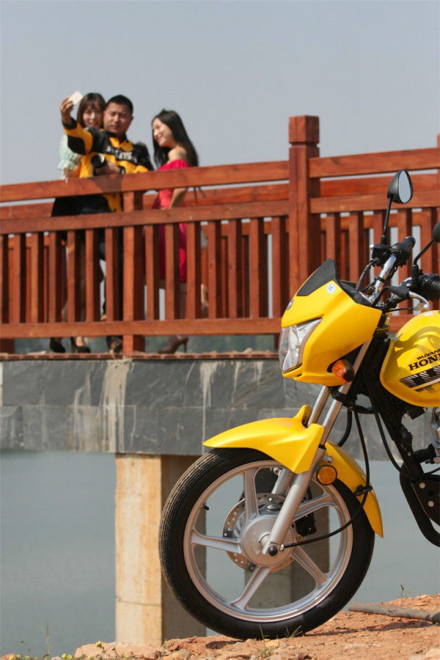 點(diǎn)擊瀏覽下一頁(yè)