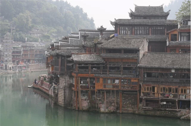 點(diǎn)擊瀏覽下一頁