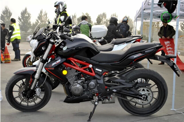 點擊瀏覽下一頁