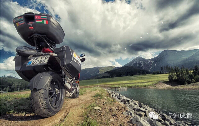 點擊瀏覽下一頁