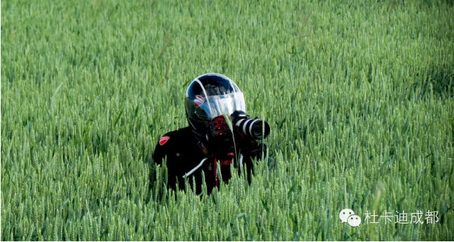 點擊瀏覽下一頁