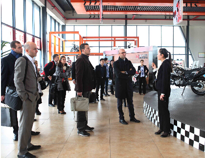 點(diǎn)擊瀏覽下一頁