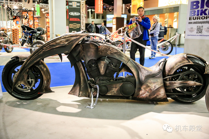 點擊瀏覽下一頁