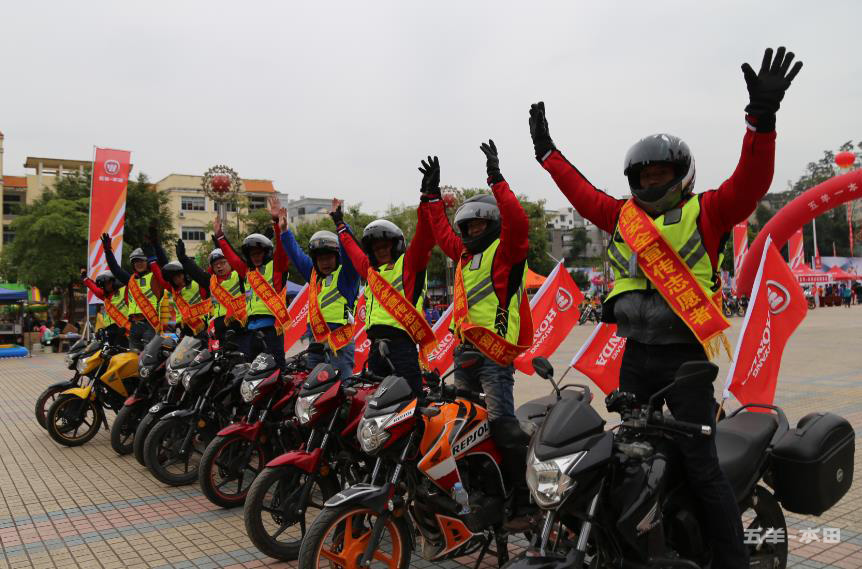 點(diǎn)擊瀏覽下一頁