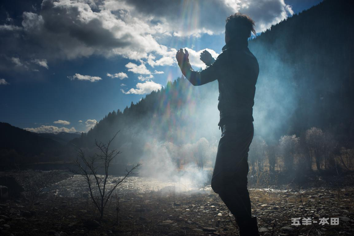 點(diǎn)擊瀏覽下一頁