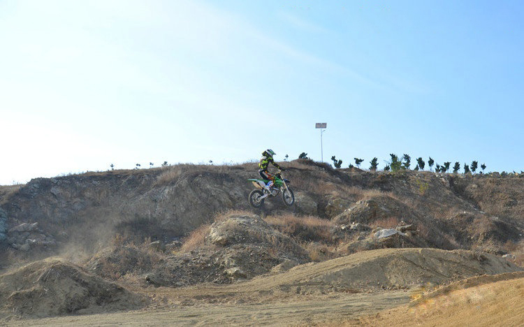 點擊瀏覽下一頁