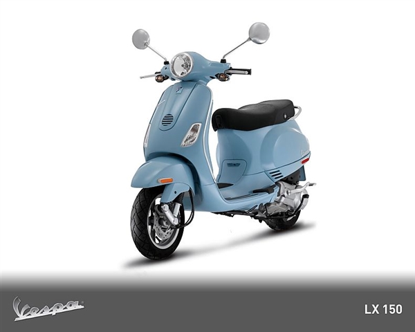 多看兩眼就想買買買 Vespa LX摩托車