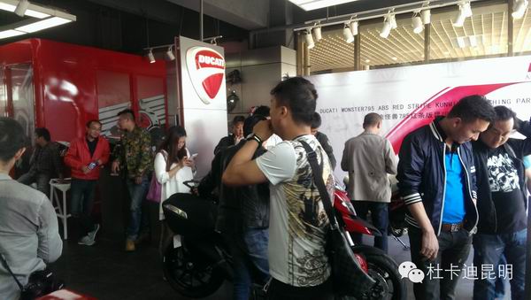 點(diǎn)擊瀏覽下一頁