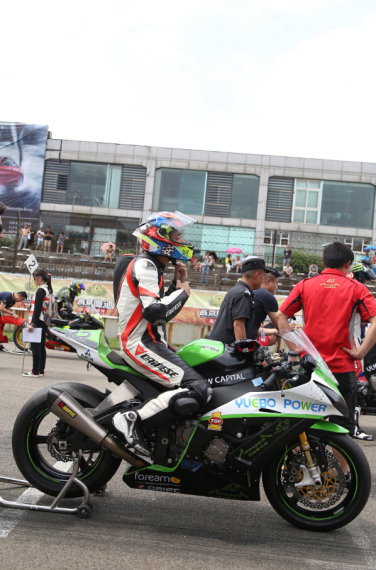 曼島TT車手轉(zhuǎn)戰(zhàn)國內(nèi) 安納普爾那車隊(duì)告捷 曼島TT車手轉(zhuǎn)戰(zhàn)國內(nèi) 安納普爾那車隊(duì)告捷