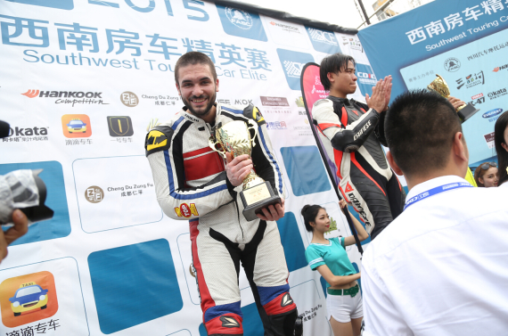 曼島TT車手轉(zhuǎn)戰(zhàn)國內(nèi) 安納普爾那車隊(duì)告捷 曼島TT車手轉(zhuǎn)戰(zhàn)國內(nèi) 安納普爾那車隊(duì)告捷