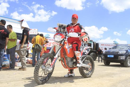 名將蘇文敏奪取摩托車組排位賽第一