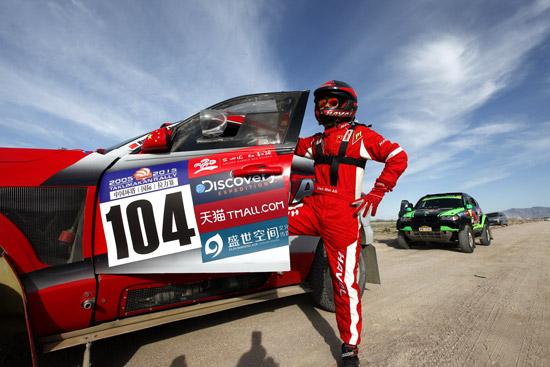 哈弗車隊(duì)韓魏領(lǐng)跑SS1賽段