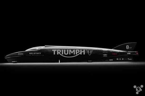 喪心病狂！火箭摩托車沖擊644公里時速