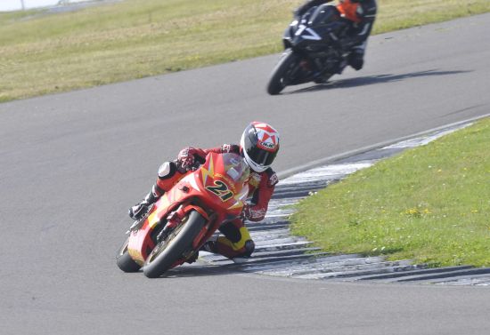 郭俊祺在比賽中