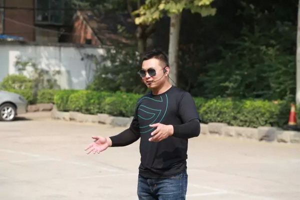 點(diǎn)擊瀏覽下一頁(yè)