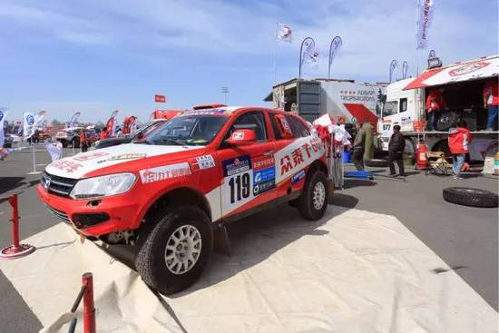 2016環(huán)塔拉力賽最不可思議的車隊(duì)竟是......