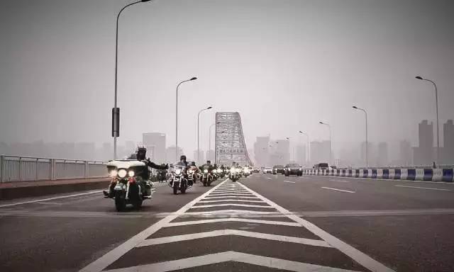 摩信銳評 || 為何不讓摩托融入城市？