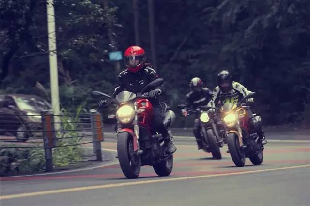 摩信銳評 || 為何不讓摩托融入城市？