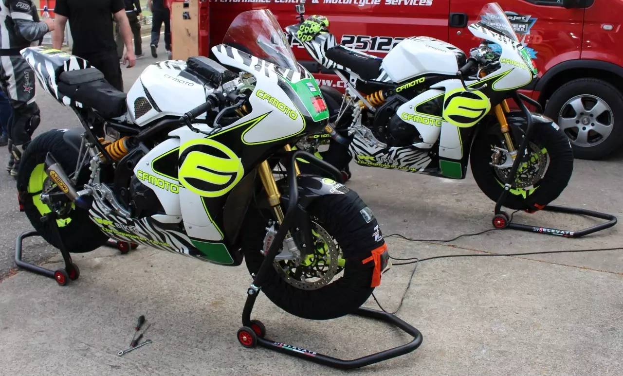 快訊：中國(guó)摩托征戰(zhàn)全球最險(xiǎn)摩托賽事，斬獲佳績(jī)