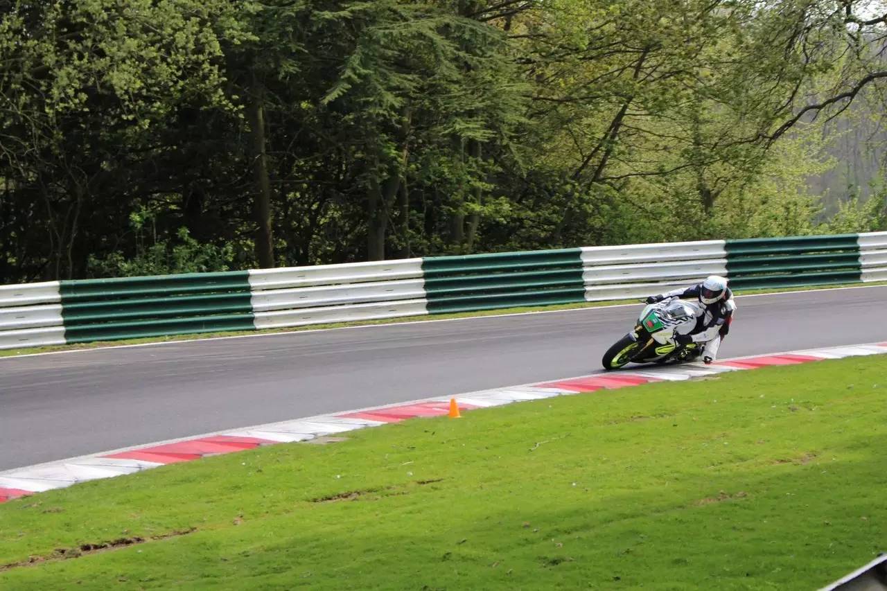 快訊:中國(guó)摩托征戰(zhàn)全球最險(xiǎn)摩托賽事,斬獲佳績(jī)