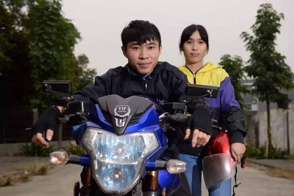 90后李萬昌和他的妻子 新京報記者 吳江 攝