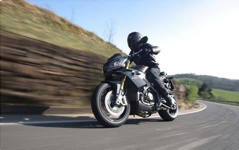 摩托車怎么換擋 摩托車換擋技巧