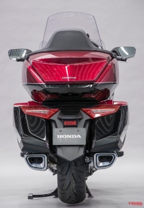 奢華新境界大改款本田金翼豪華巡航摩托車完整解析