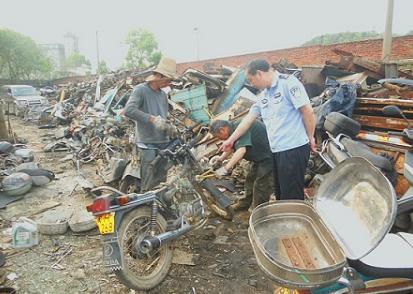 摩托車(chē)沒(méi)有年審，到了報(bào)廢時(shí)間可以申請(qǐng)報(bào)廢嗎？