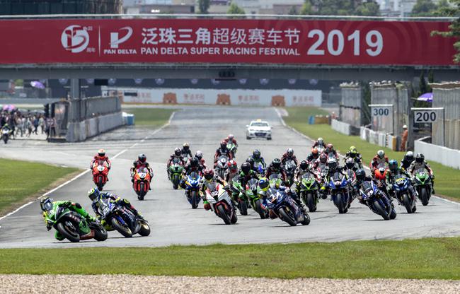 速度英雄 第四回合比賽 起步