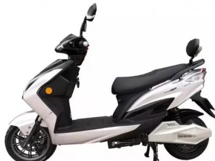 燃油電動(dòng)齊發(fā)，年度車型入圍榜單，快來投一票！