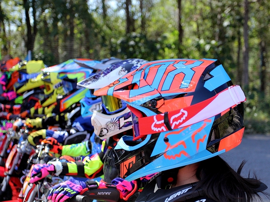 &ldquo;賽車寶&rdquo;杯兒童摩托車挑戰(zhàn)賽