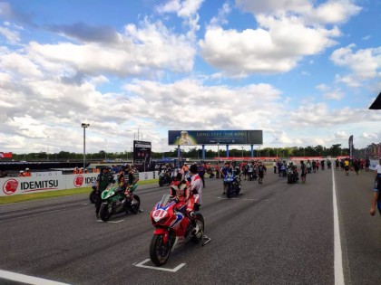 本田大法延續(xù)到亞洲頂級賽事，這里的彎梁能跑180km/h！