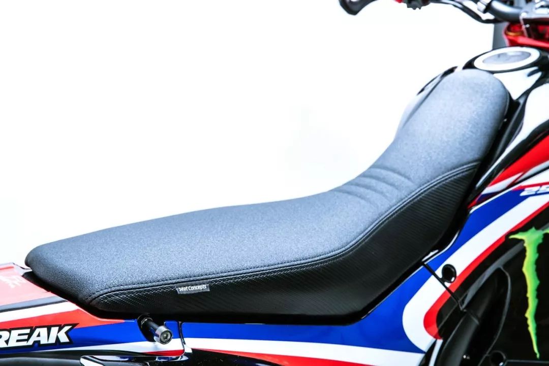 點(diǎn)擊進(jìn)入看圖評(píng)論