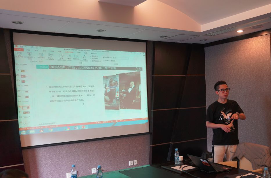 點擊進入看圖評論