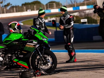現(xiàn)身 WSBK 賽場(chǎng)的 Kawasaki Ninja ZX-25R