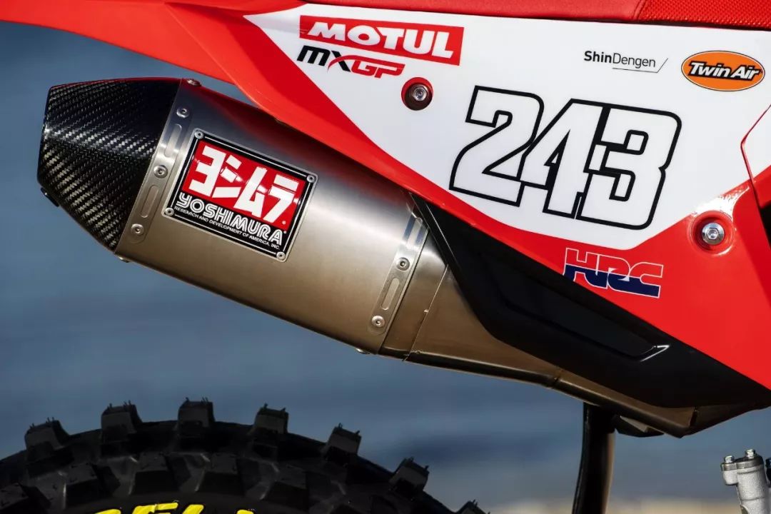 點(diǎn)擊進(jìn)入看圖評(píng)論