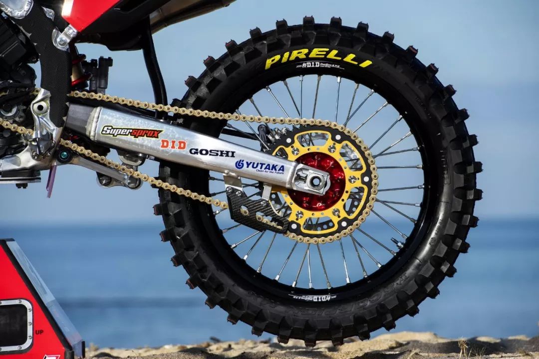 點(diǎn)擊進(jìn)入看圖評(píng)論