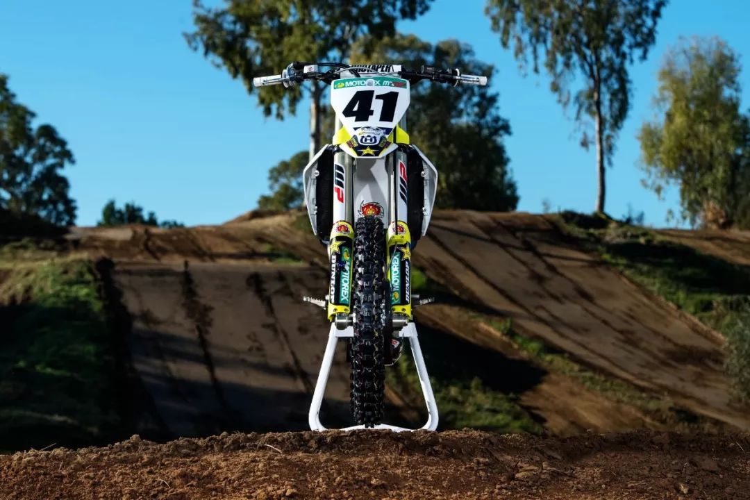 點擊進入看圖評論