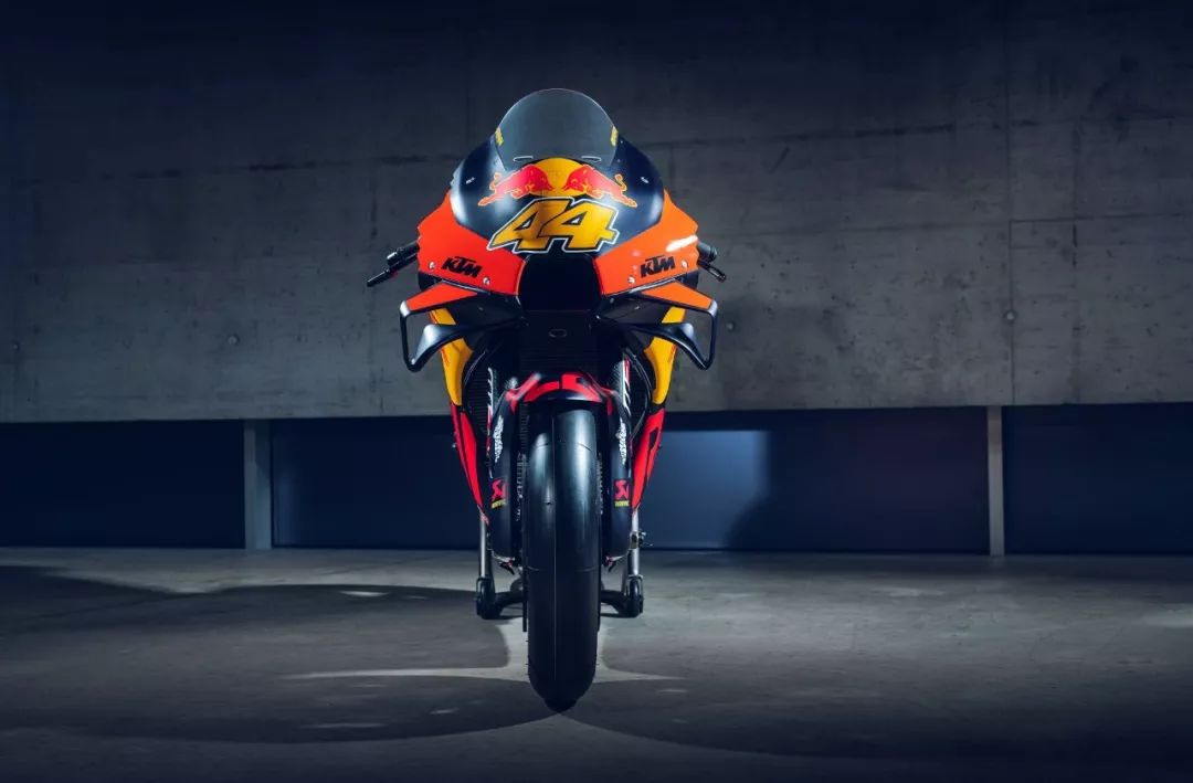 點(diǎn)擊進(jìn)入看圖評(píng)論