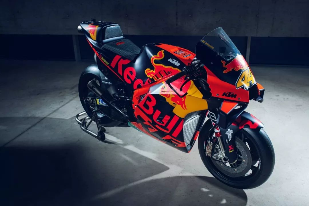 點(diǎn)擊進(jìn)入看圖評(píng)論