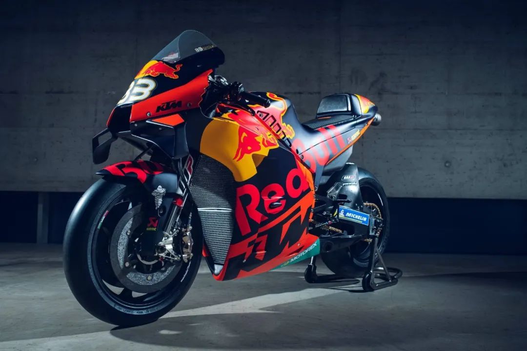 點(diǎn)擊進(jìn)入看圖評(píng)論