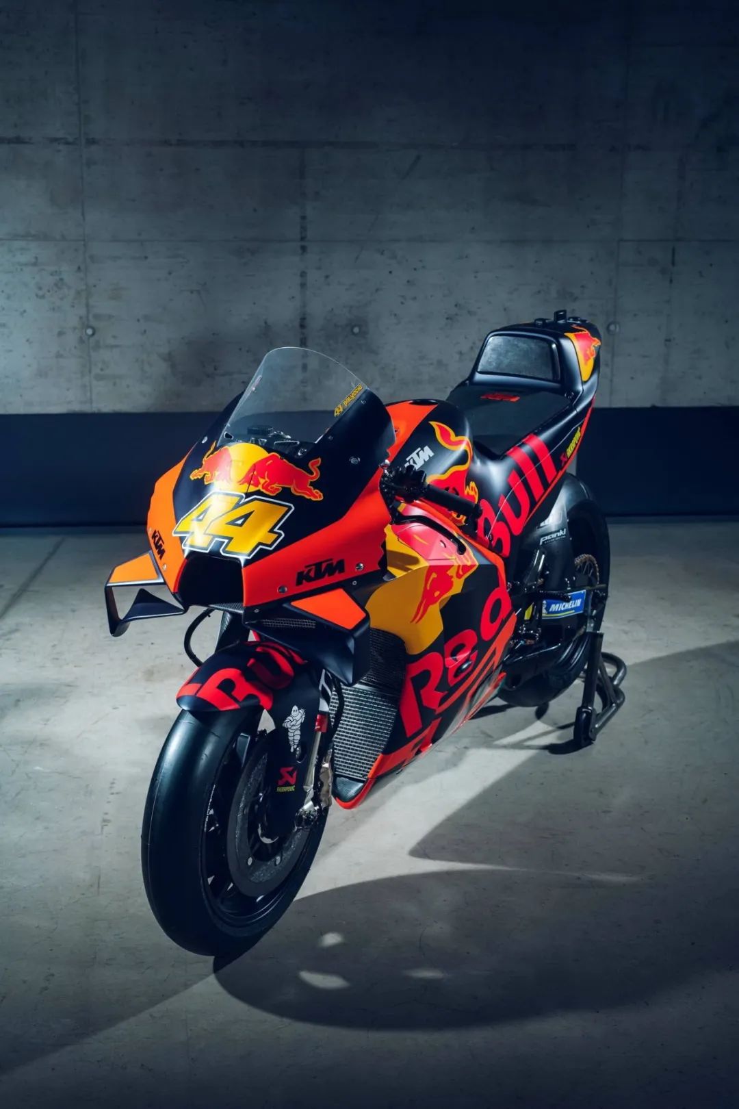 點(diǎn)擊進(jìn)入看圖評(píng)論