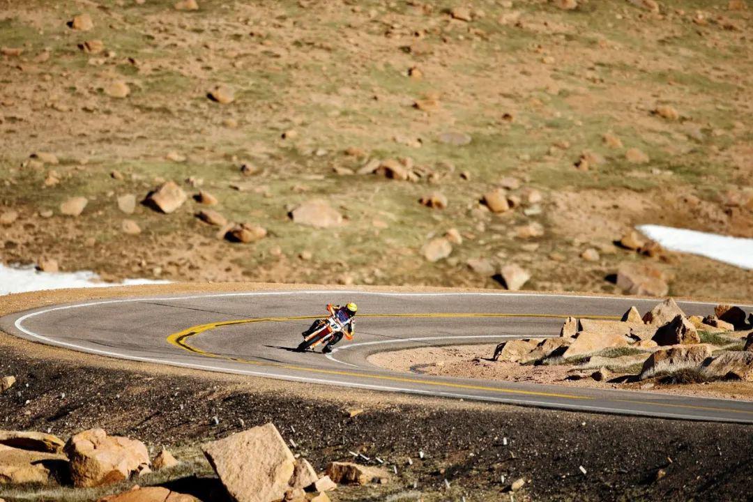 點擊進(jìn)入看圖評論