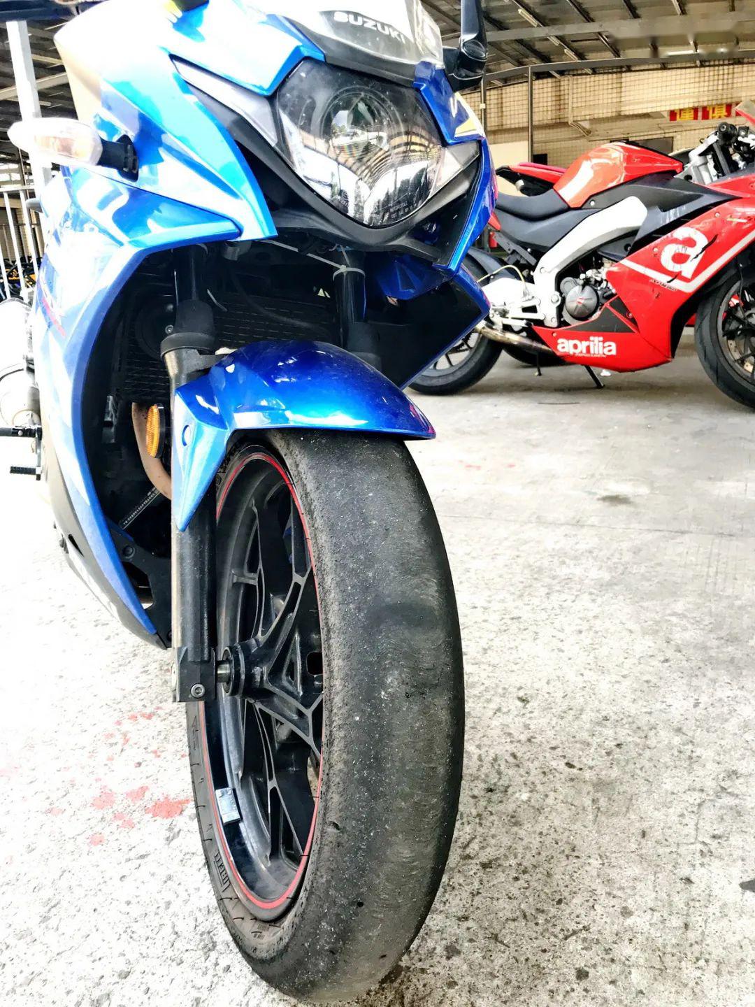 點擊進(jìn)入看圖評論